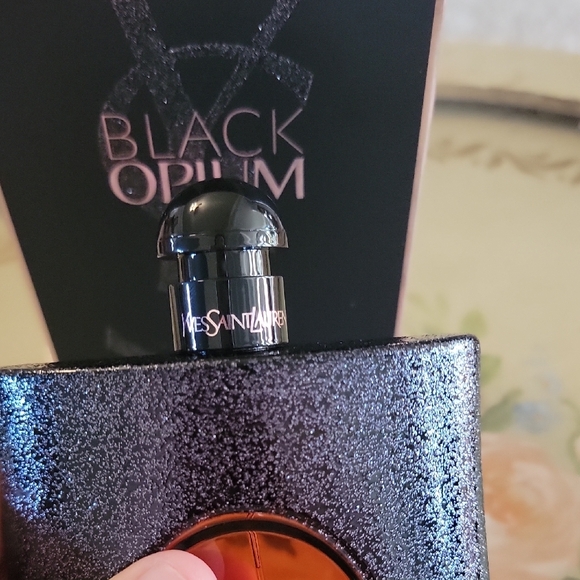 Yves Saint Laurent Black Opium Glitter Bottle 5 Fl. Oz (NIB) - Picture 3 of 10